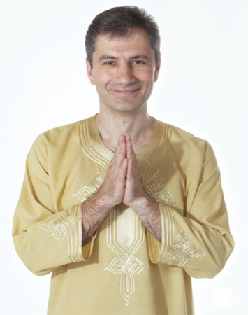 Владимир Высочанский Автор курса Йога для здоровья